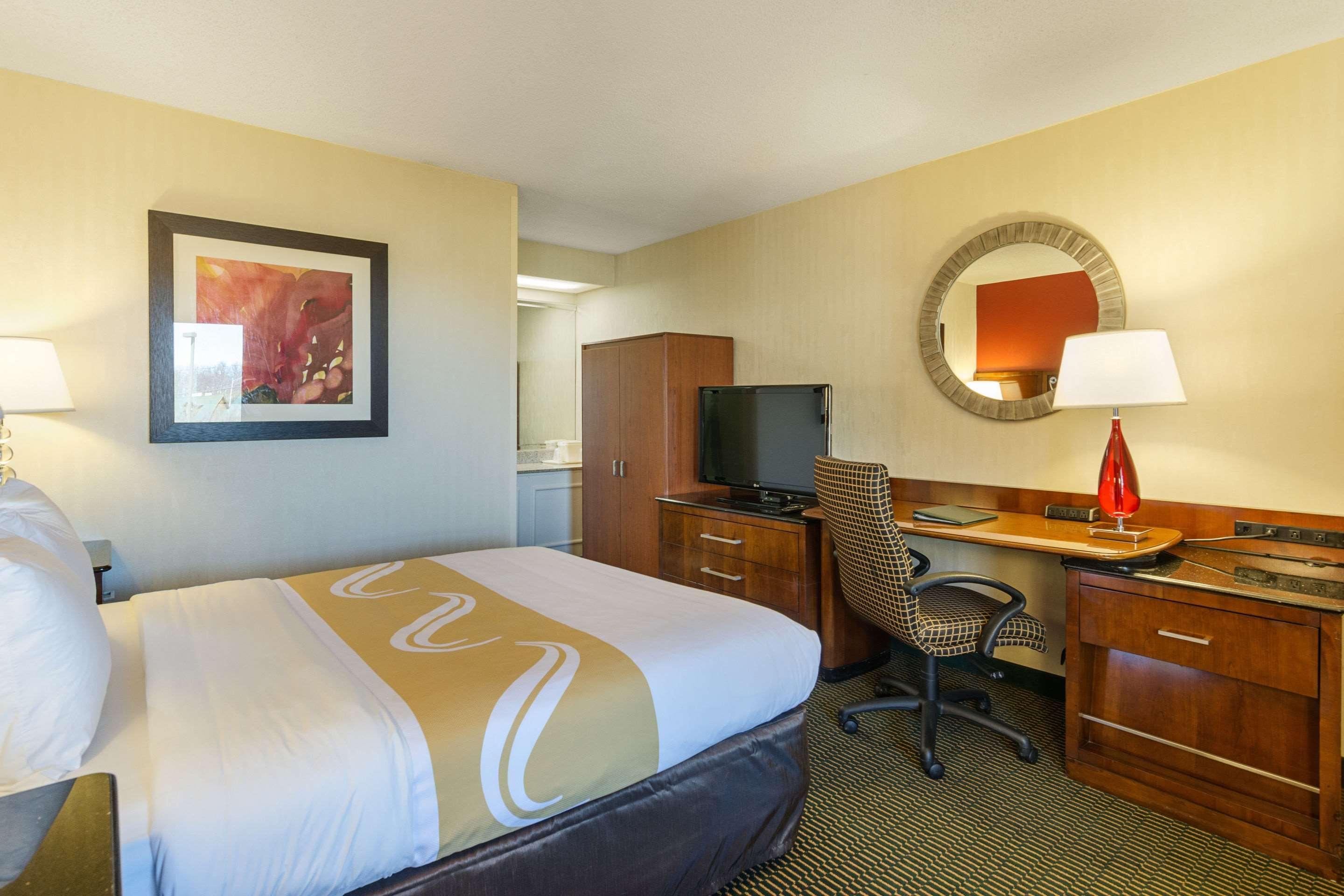 Quality Inn Christiansburg - Blacksburg Exterior photo
