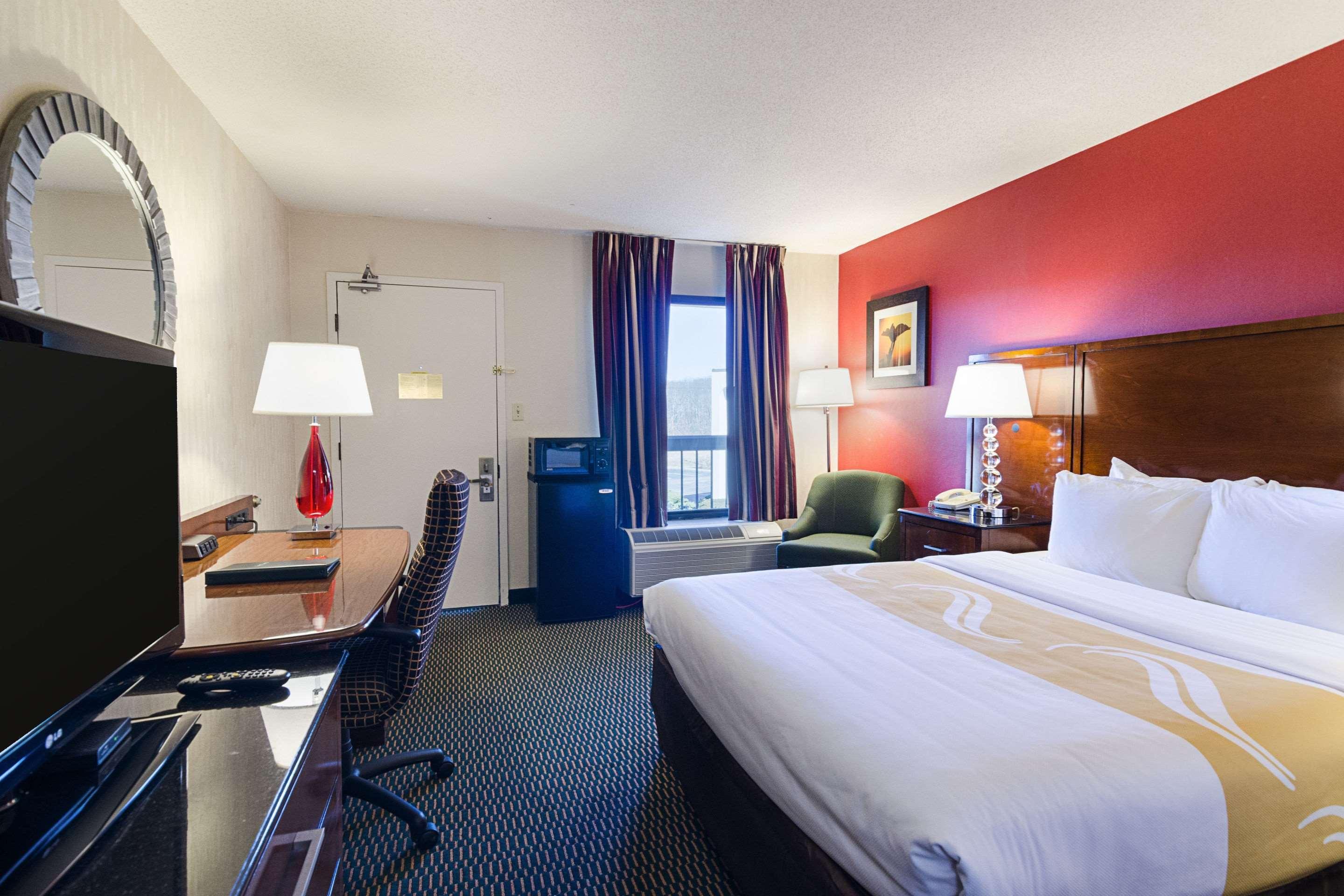 Quality Inn Christiansburg - Blacksburg Exterior photo