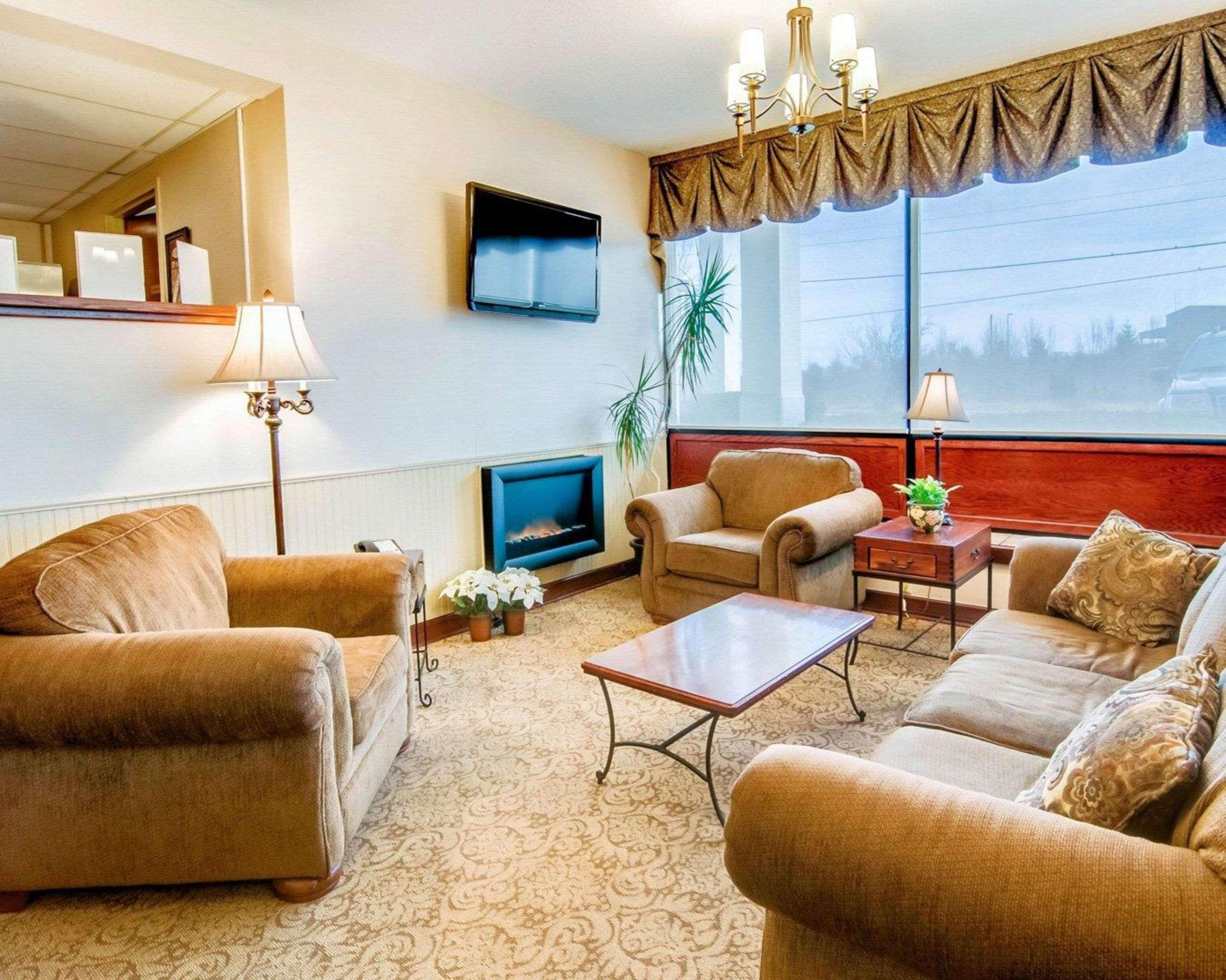 Quality Inn Christiansburg - Blacksburg Exterior photo