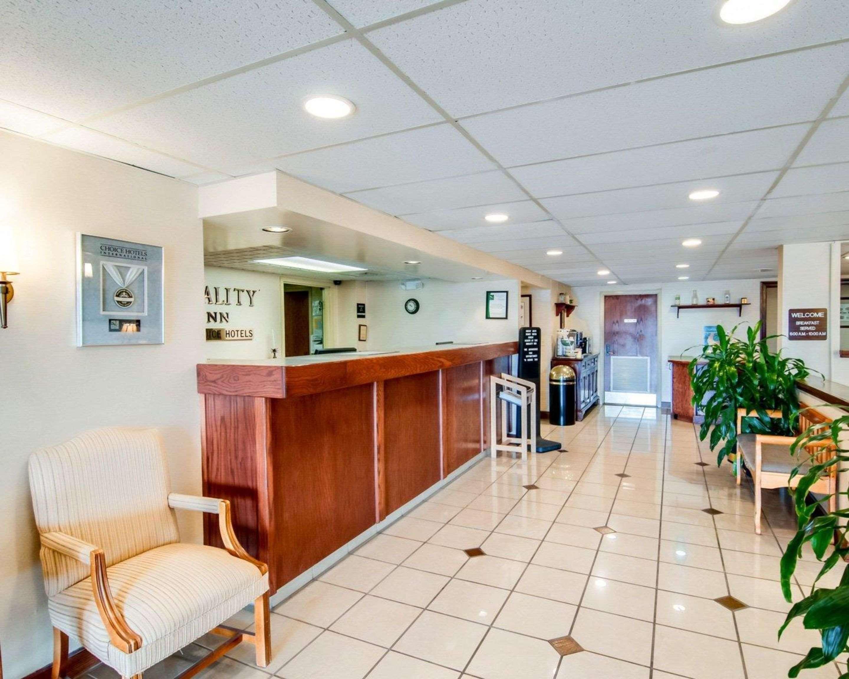 Quality Inn Christiansburg - Blacksburg Exterior photo