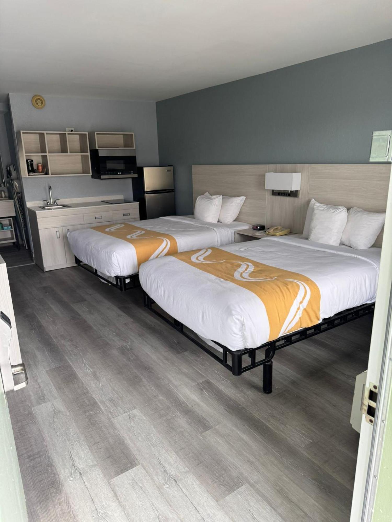 Quality Inn Christiansburg - Blacksburg Exterior photo